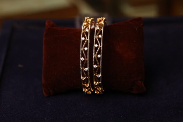 GOLD PLATTED STONE FITTED BANGLES